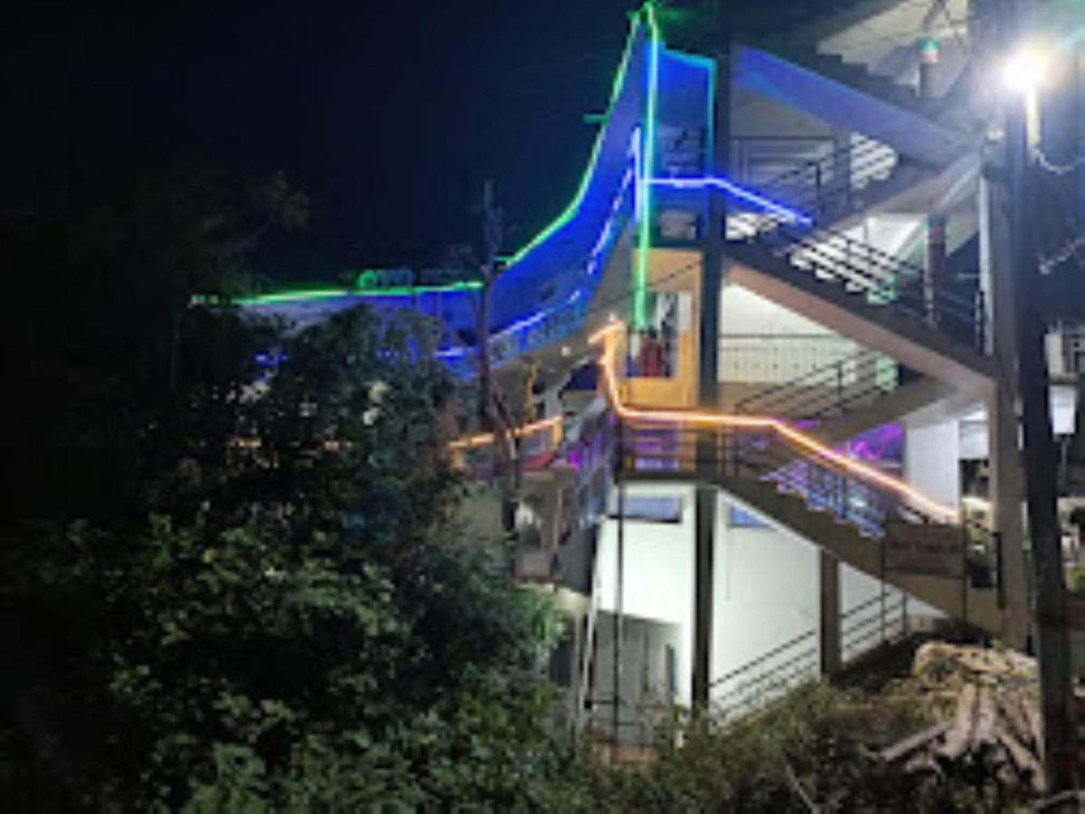 Hotel Riya Residency, Barkot, Uttarakhand Zewnętrze zdjęcie
